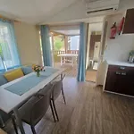 Mobilhome 4 Etoiles *