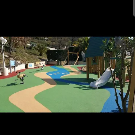 Holiday park Mobilhome 4 Etoiles *